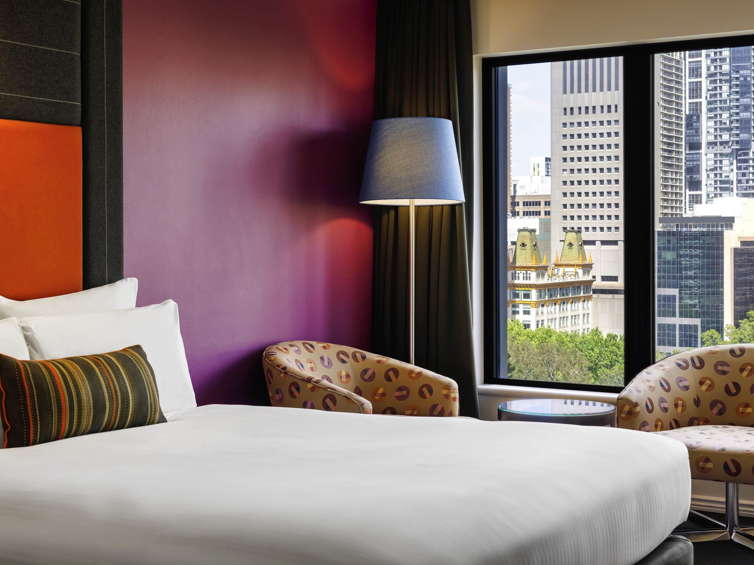 Frette Italian sheets, premium bedding, pillowtop beds, minibar