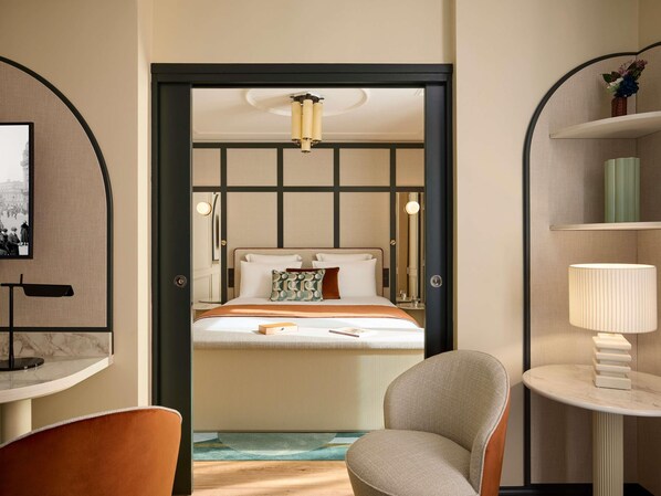 Deluxe Suite, 1 King Bed, 2 Bathrooms | Premium bedding, free minibar, in-room safe, desk - l'Echiquier Opéra Hotel Paris - MGallery Collection (Paris)
