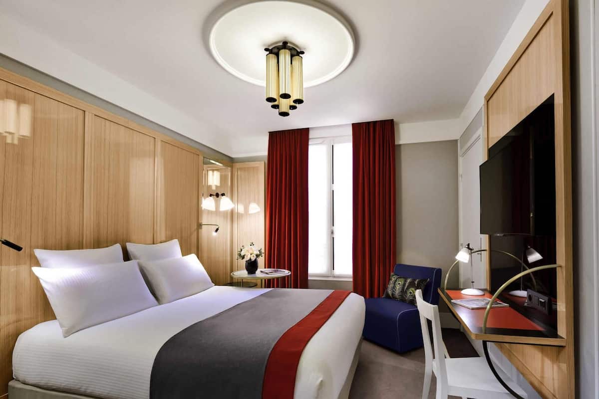 Classic Room, 1 Queen Bed