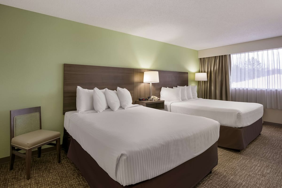 Iron/ironing board, rollaway beds, free WiFi, bed sheets