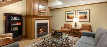 Country Inn & Suites by Radisson, Rochester, MN