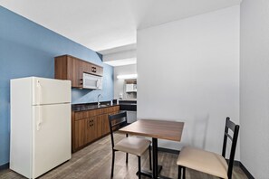 1 多间卧室、免费婴儿床、免费 WiFi、床单