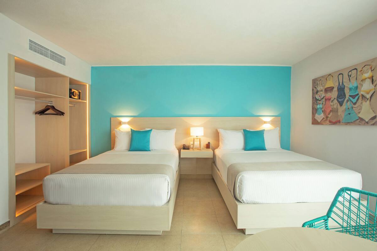 1 bedroom, premium bedding, in-room safe, blackout drapes
