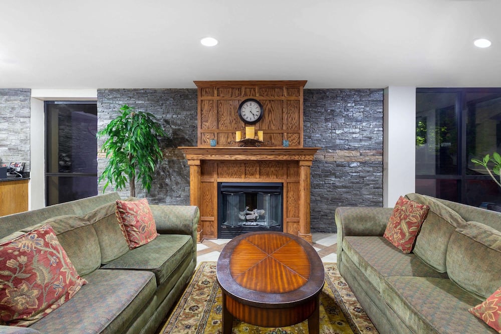 Baymont by Wyndham Elkhart