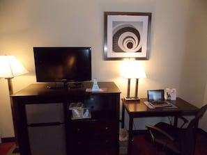 Desk, iron/ironing board, free WiFi, bed sheets