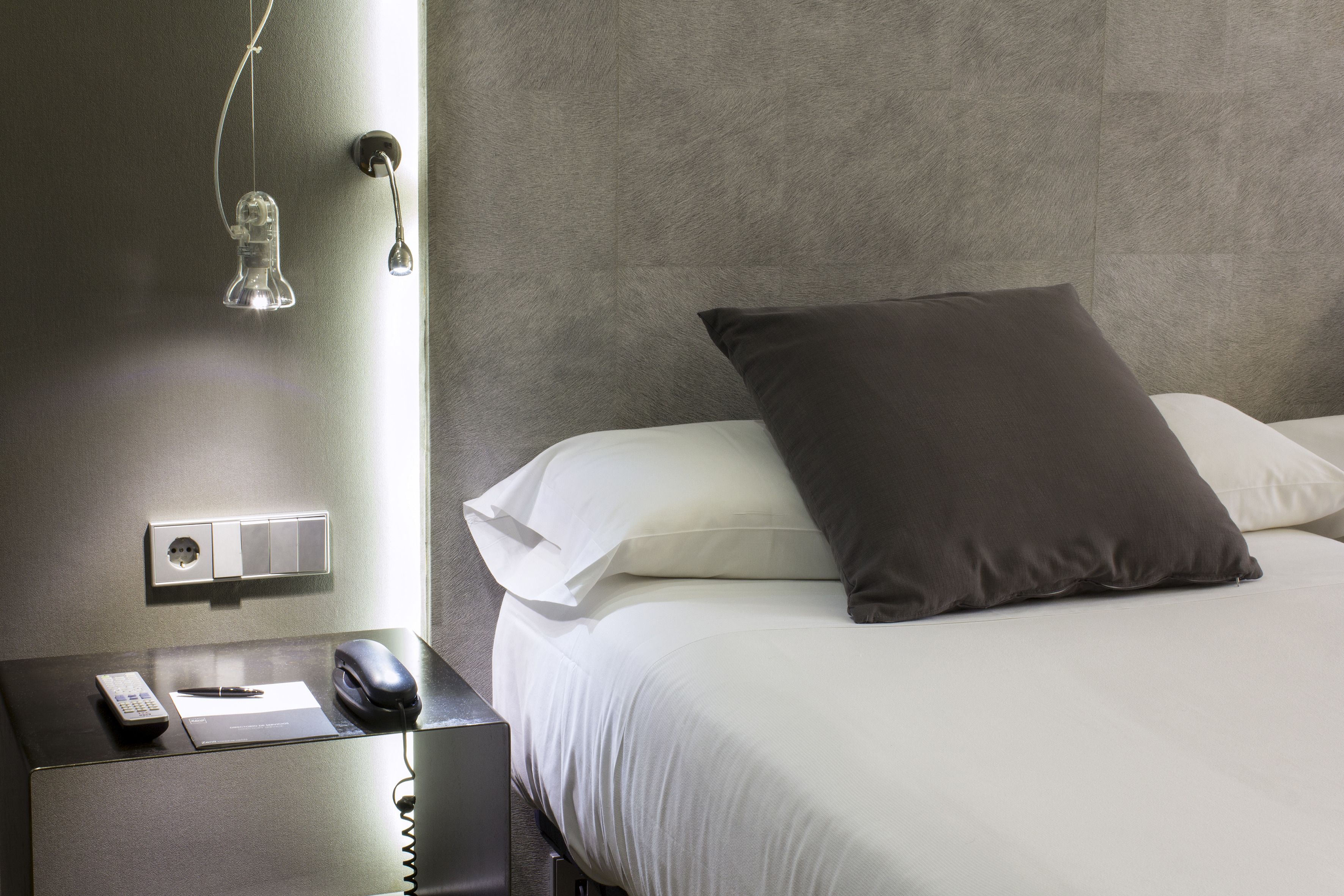 minibar, in-room safe, desk, laptop workspace