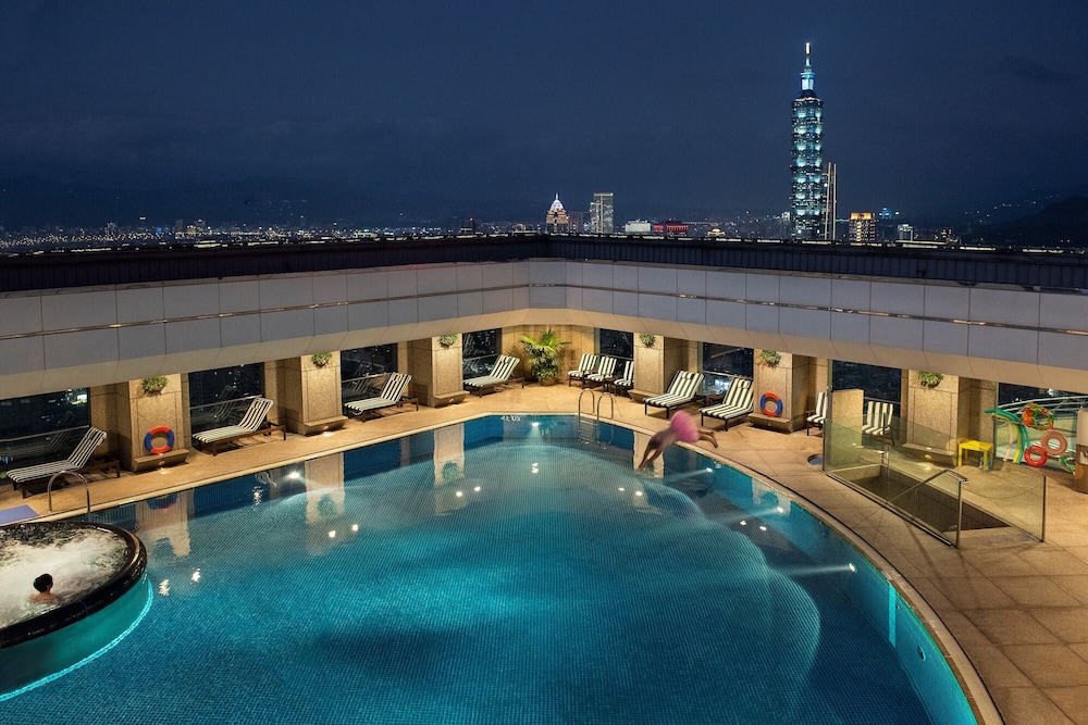 Shangri-La Far Eastern, Taipei by null