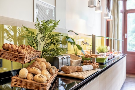 Restaurant. Garner Hotel Osnabruck by IHG