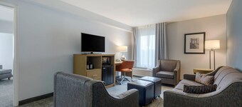Comfort Inn & Suites Alexandria West