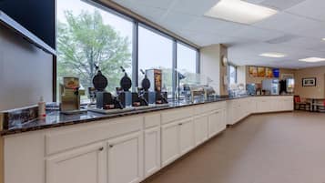 Komplett frokost er inkludert hver dag