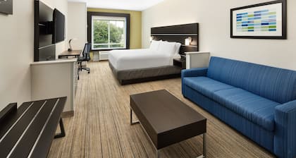 Holiday Inn Express & Suites Valdosta West - Mall Area by IHG