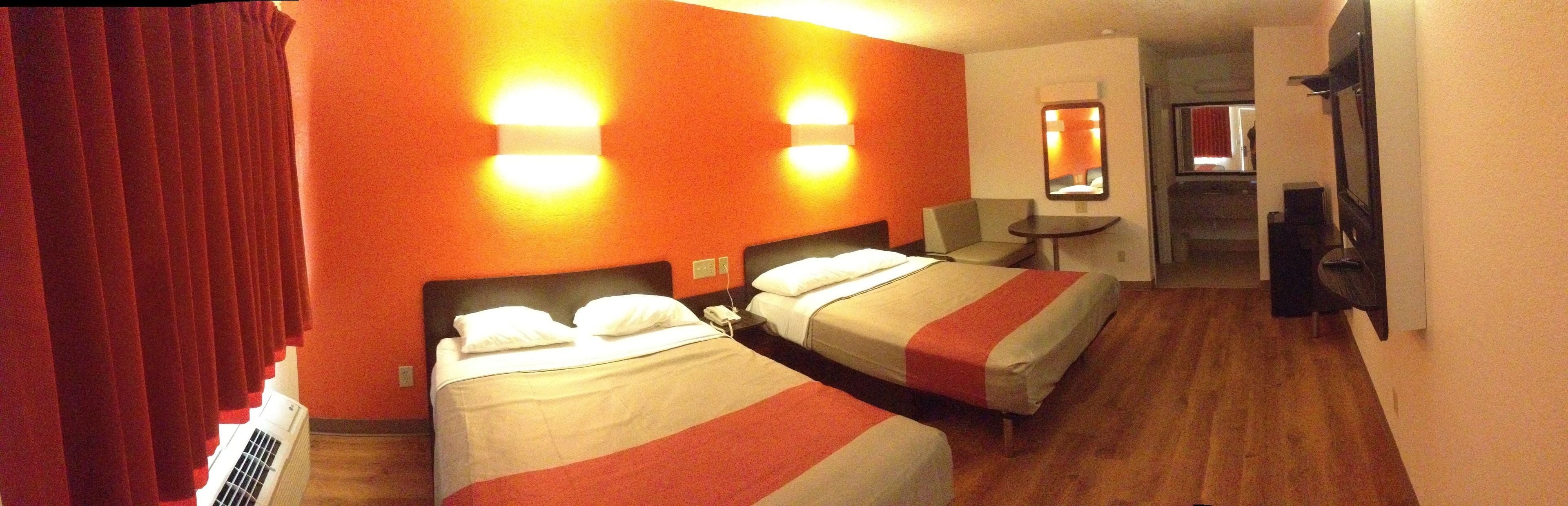 Photo - Motel 6-San Antonio, TX - Fiesta Trails