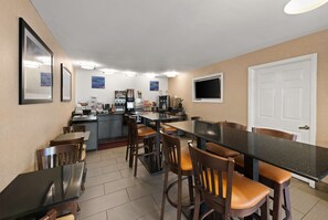 Free daily buffet breakfast