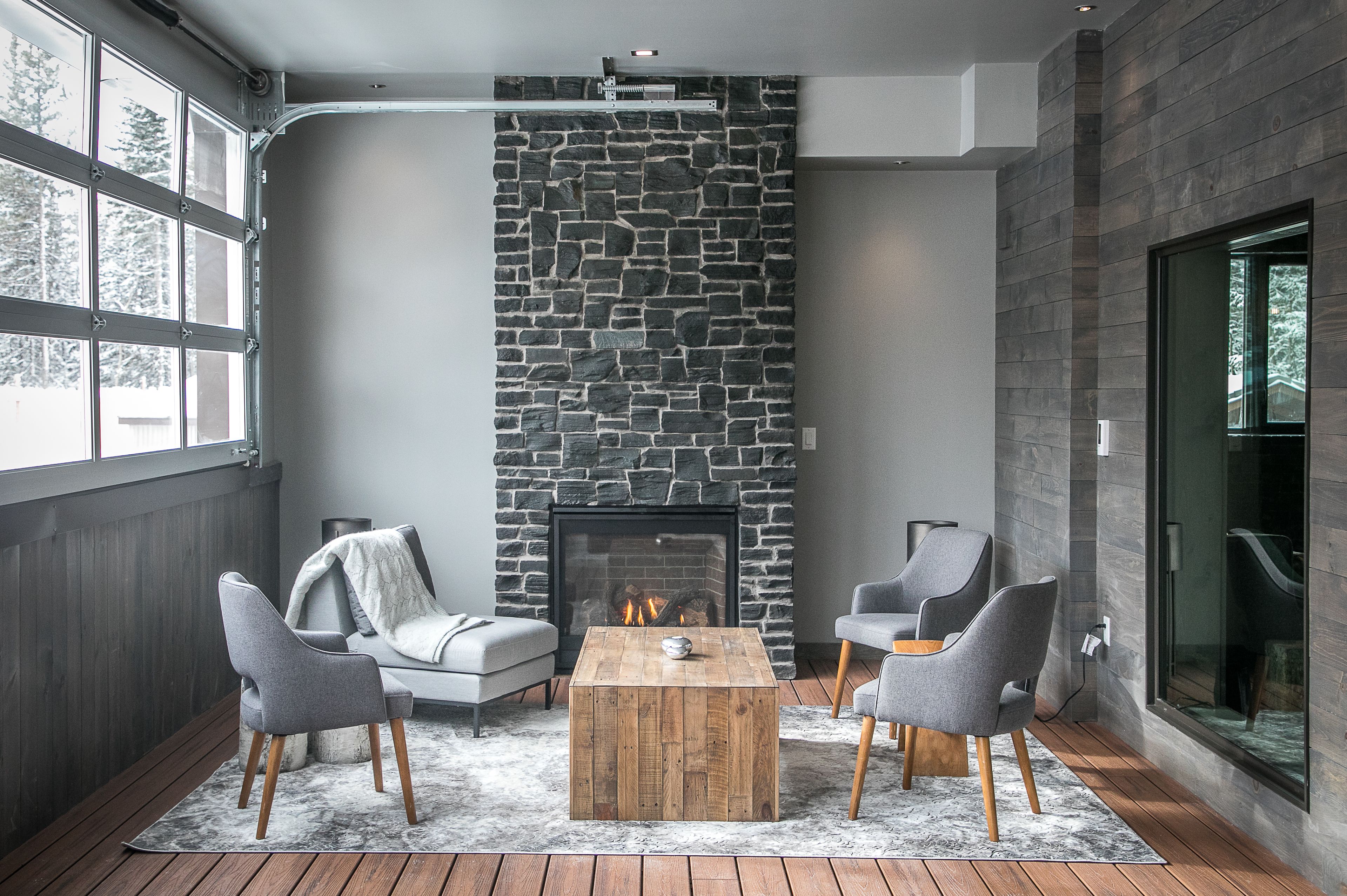 Couples treatment room(s), sauna, hot tub, steam room