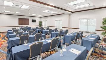 Meeting facility