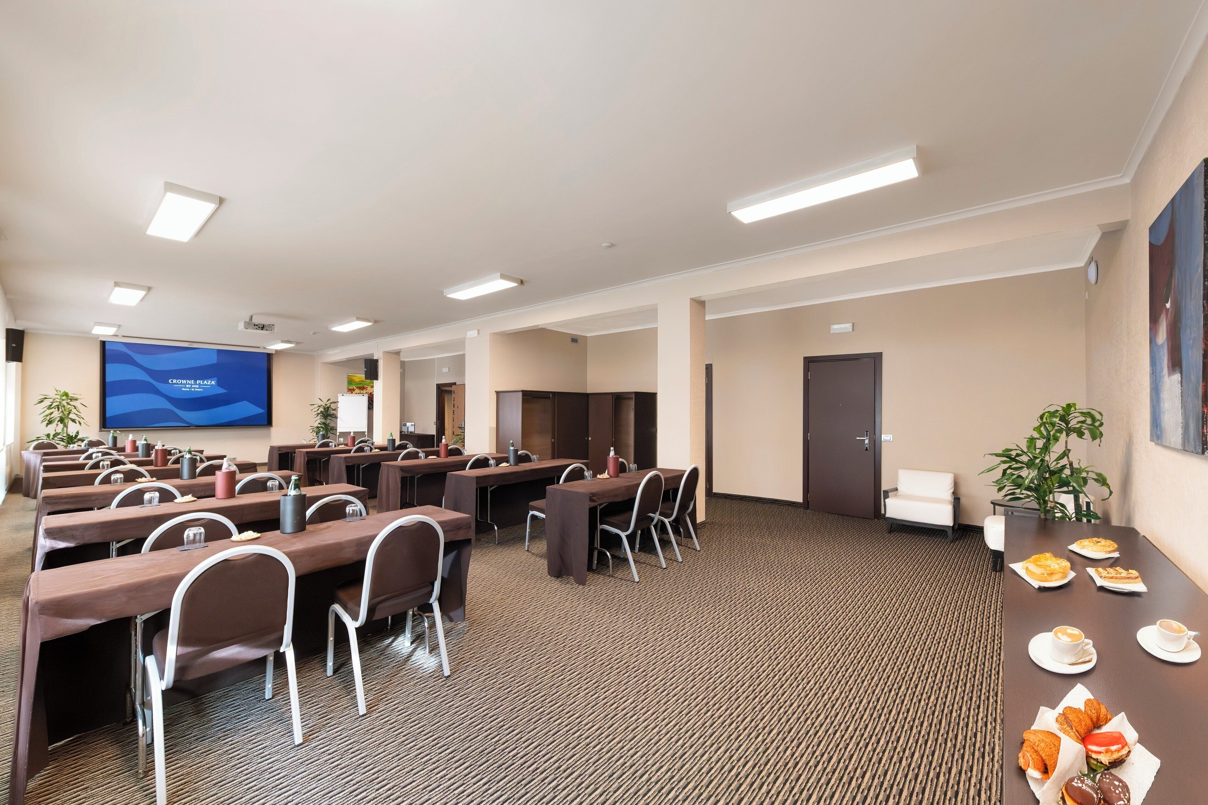 Photo - Crowne Plaza Rome-St. Peter's Hotel & Spa by IHG