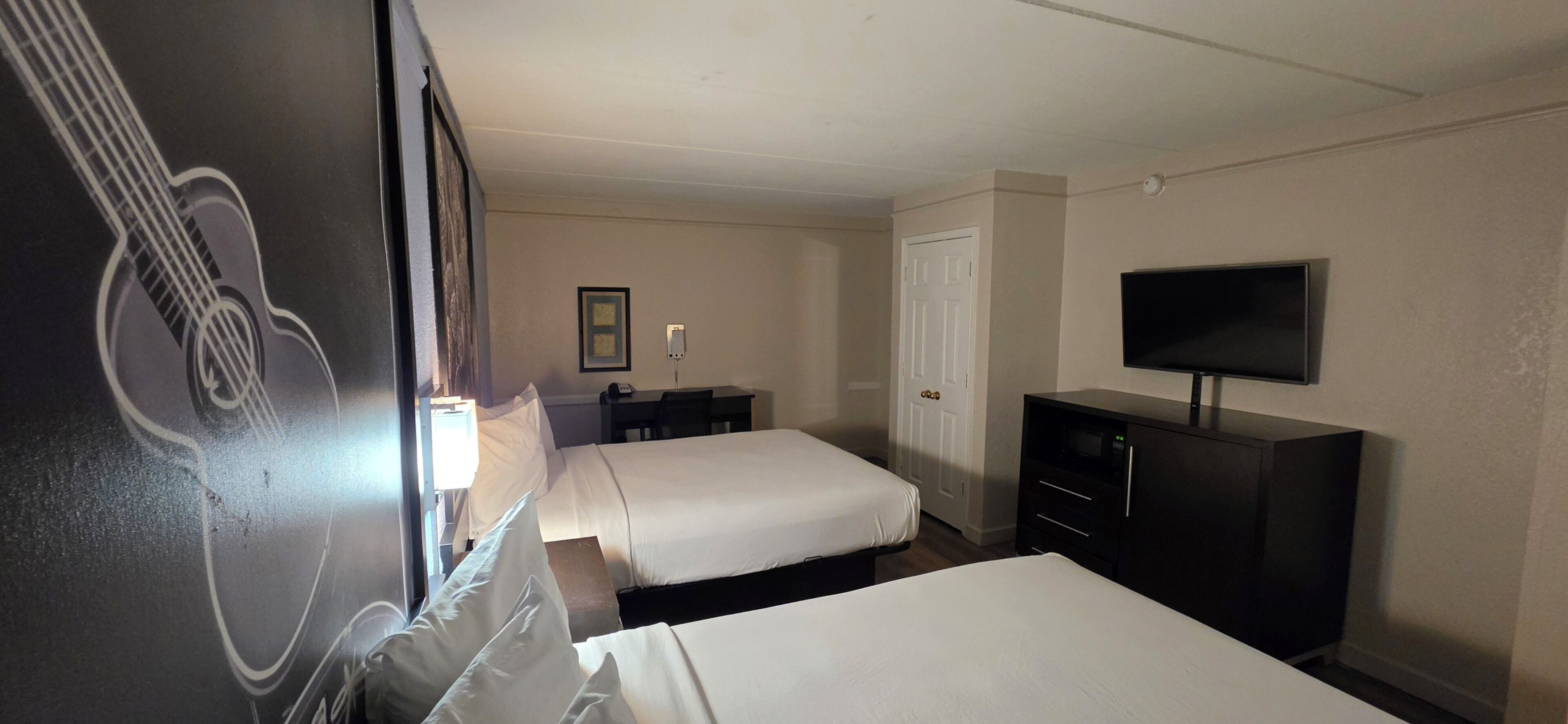 Photo - Super 8 by Wyndham Austin South / I-35