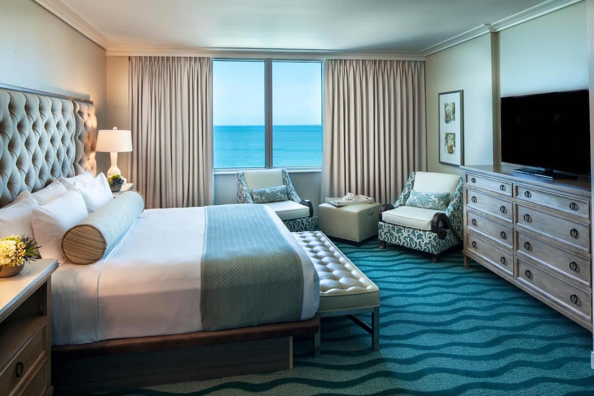 Deluxe Room, 1 King Bed (Gulf Front) | 1 bedroom, premium bedding, in-room safe, blackout curtains