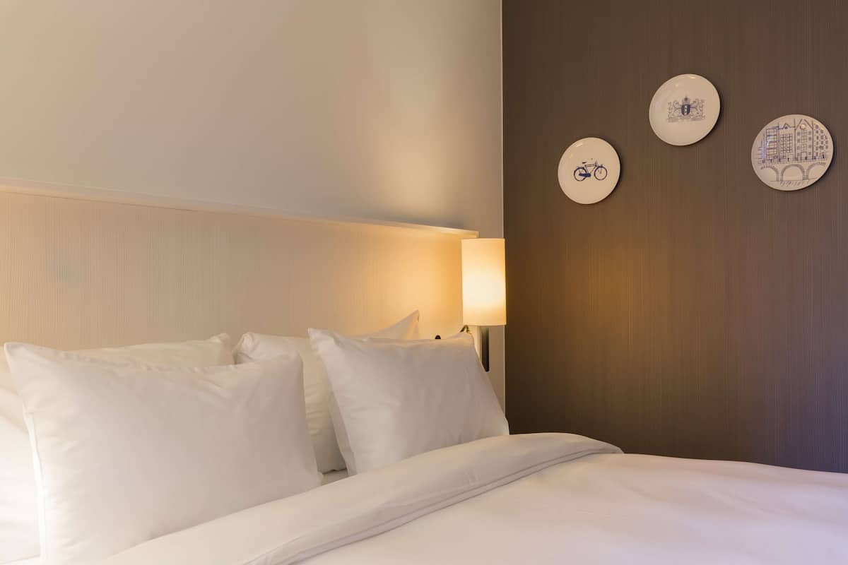 1 habitación, minibar, caja de seguridad en la habitación y escritorio