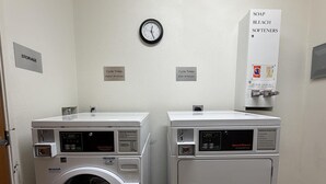 Laundry room - SureStay by Best Western Bismarck (Bismarck)