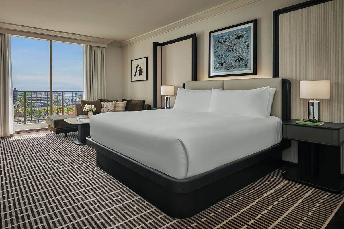 Frette Italian sheets, premium bedding, down duvets, pillow-top beds