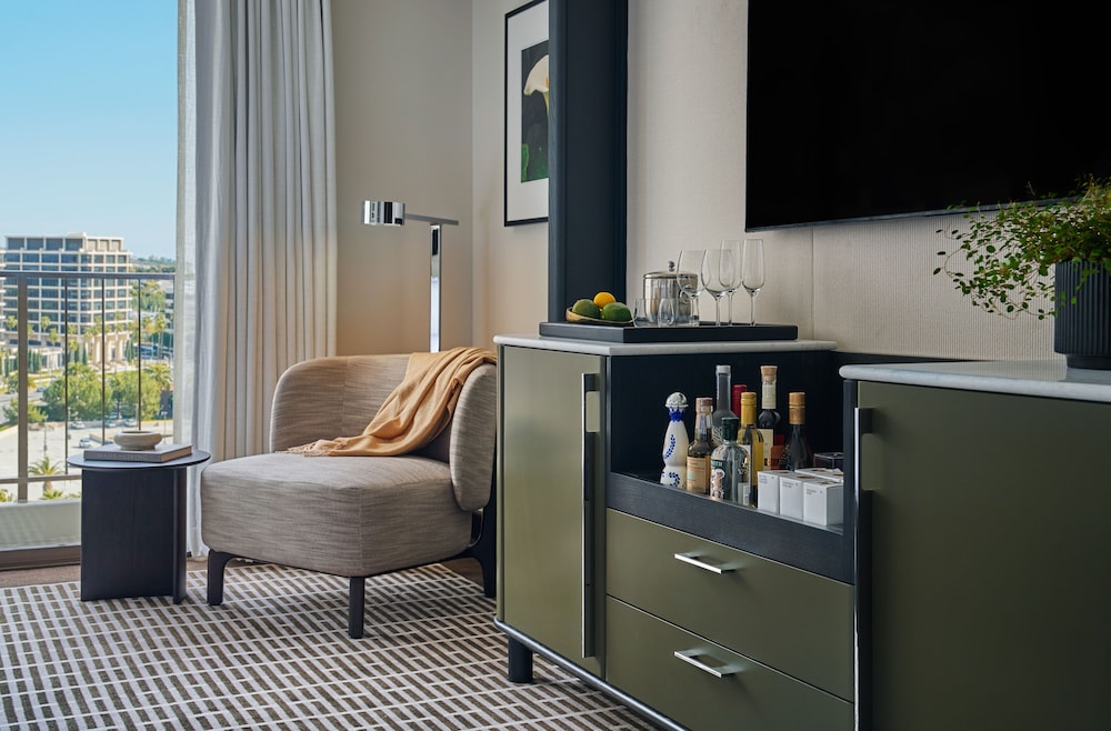 Pendry Newport Beach by null