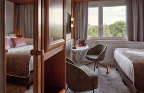 Coffres-forts dans les chambres, bureau, chambres insonorisées