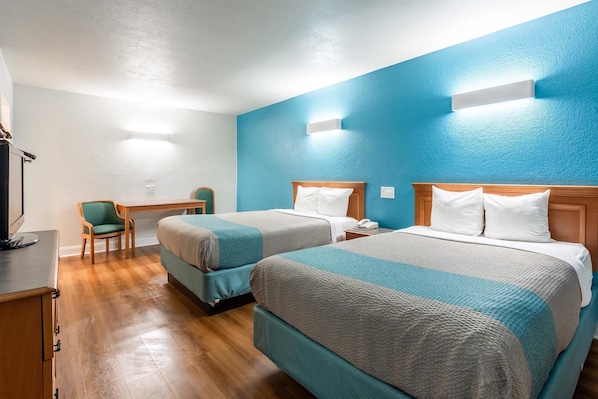 Blackout curtains, free WiFi, bed sheets