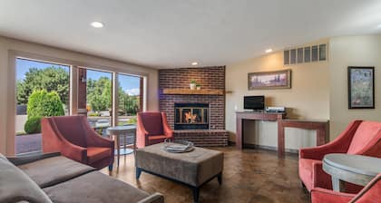 Quality Inn & Suites Downtown Walla Walla