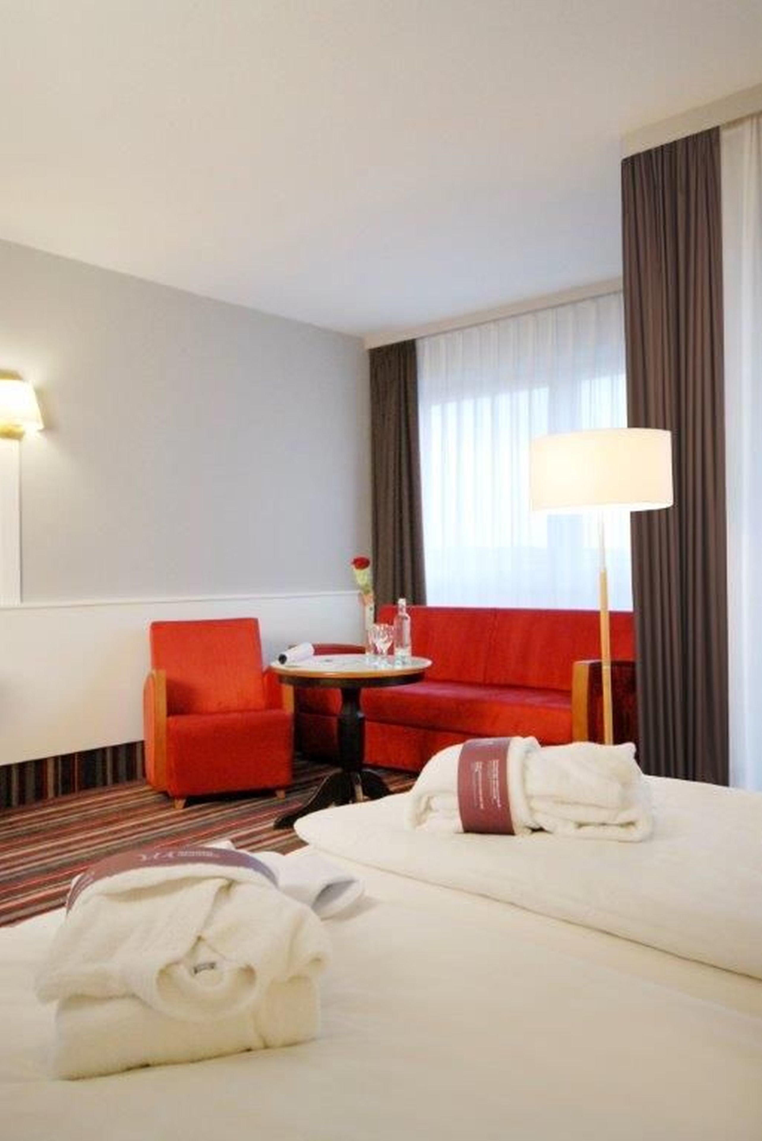 Privilege, Double Room, 1 Double Bed with Sofa bed | Hypo-allergenic bedding, minibar, in-room safe, desk