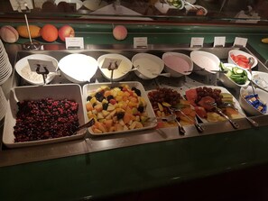 Desayuno estilo bufé
