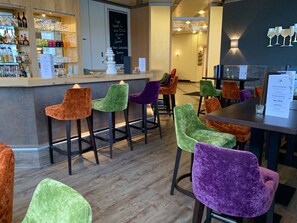 Bar (on property) - Mercure Hotel Bad Homburg Friedrichsdorf (Friedrichsdorf)