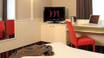 Habitación superior, 1 cama Queen size | Ropa de cama hipoalergénica y minibar