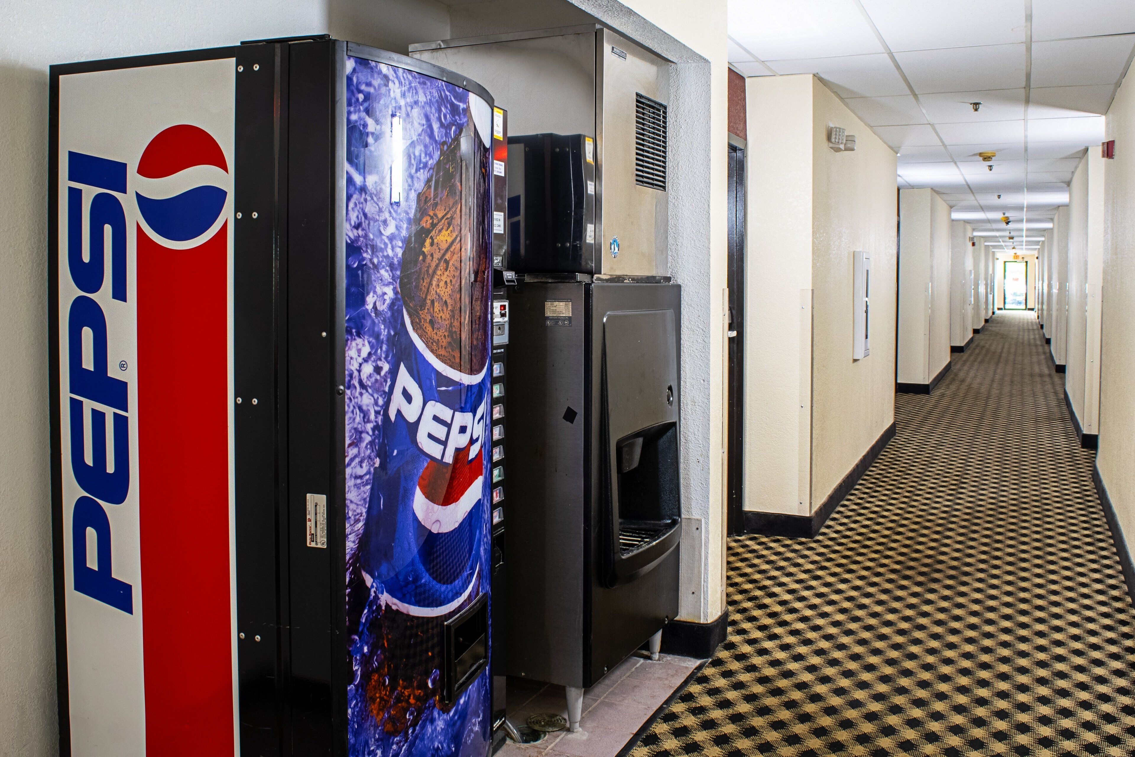 Vending machine