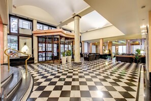 Hall