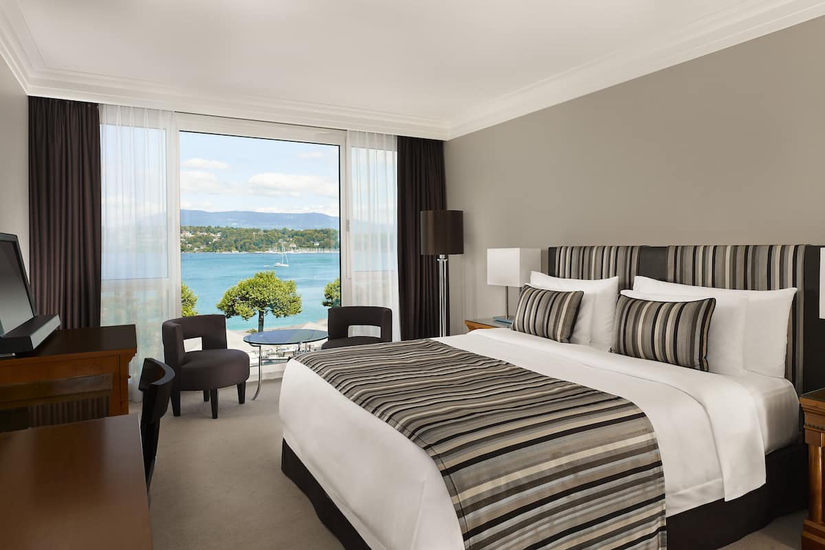 1 chambre, literie de qualité supérieure, surmatelas, minibar