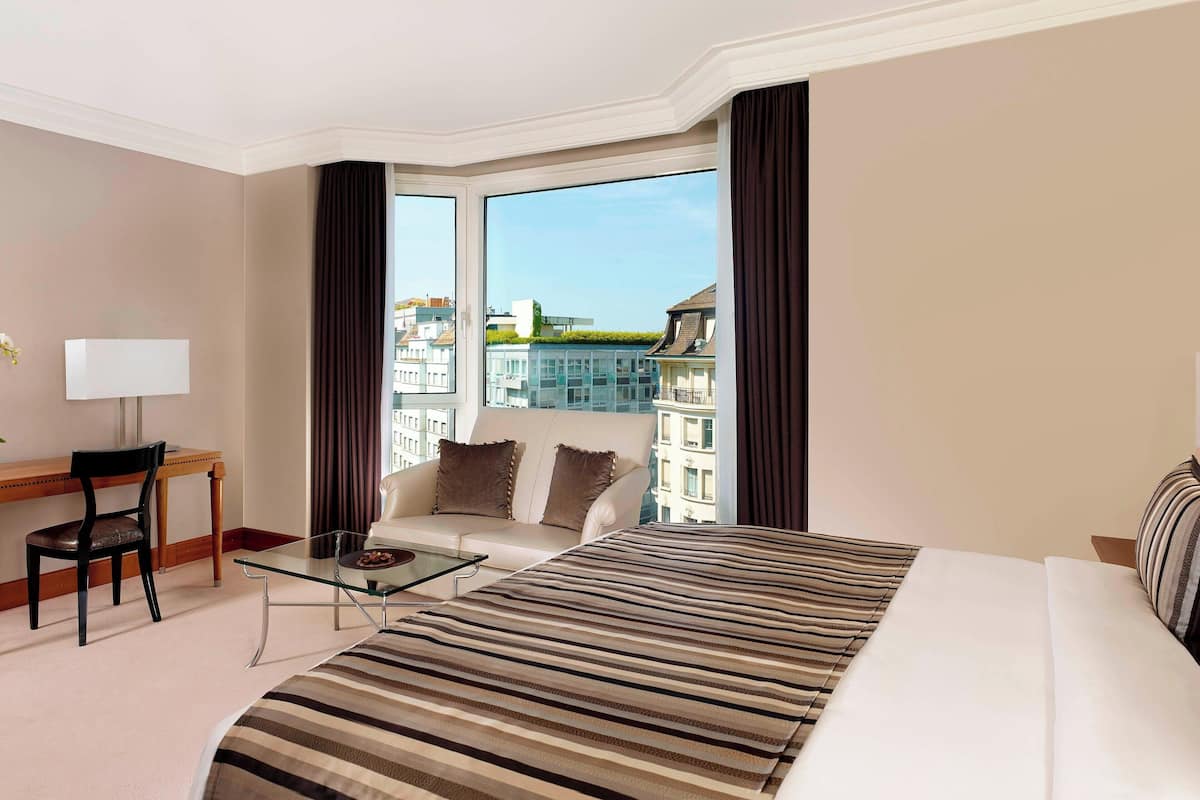 Chambre Exécutive, 1 très grand lit, non-fumeur, vue ville | Coin séjour