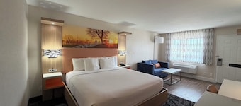 Days Inn by Wyndham Granbury