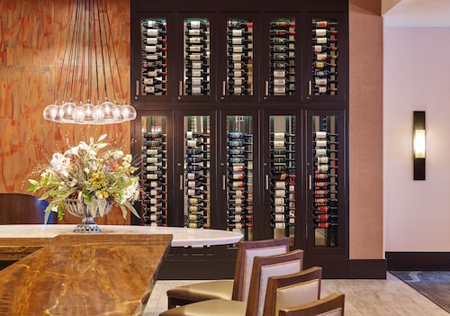 Hilton Kansas City Airport