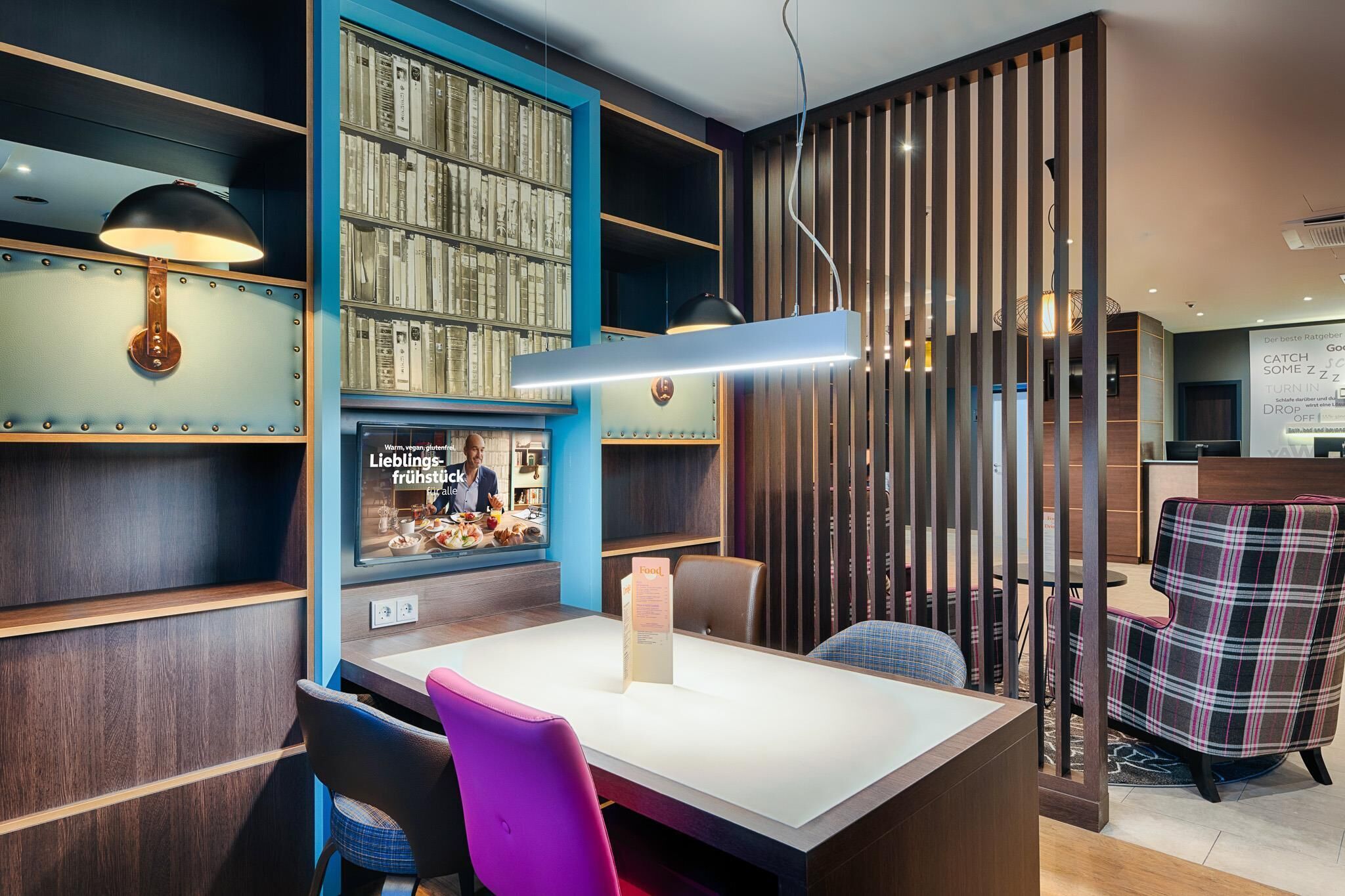 Photo - Premier Inn Koeln City Centre Hotel