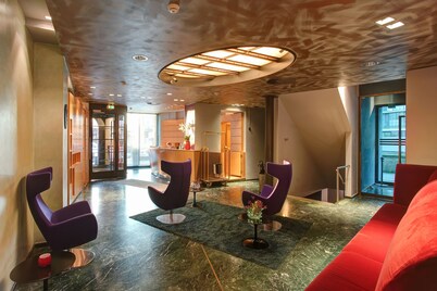Premier Inn Köln City Centre