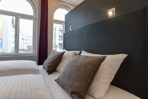 Deluxe Double Room | In-room safe, soundproofing, free WiFi