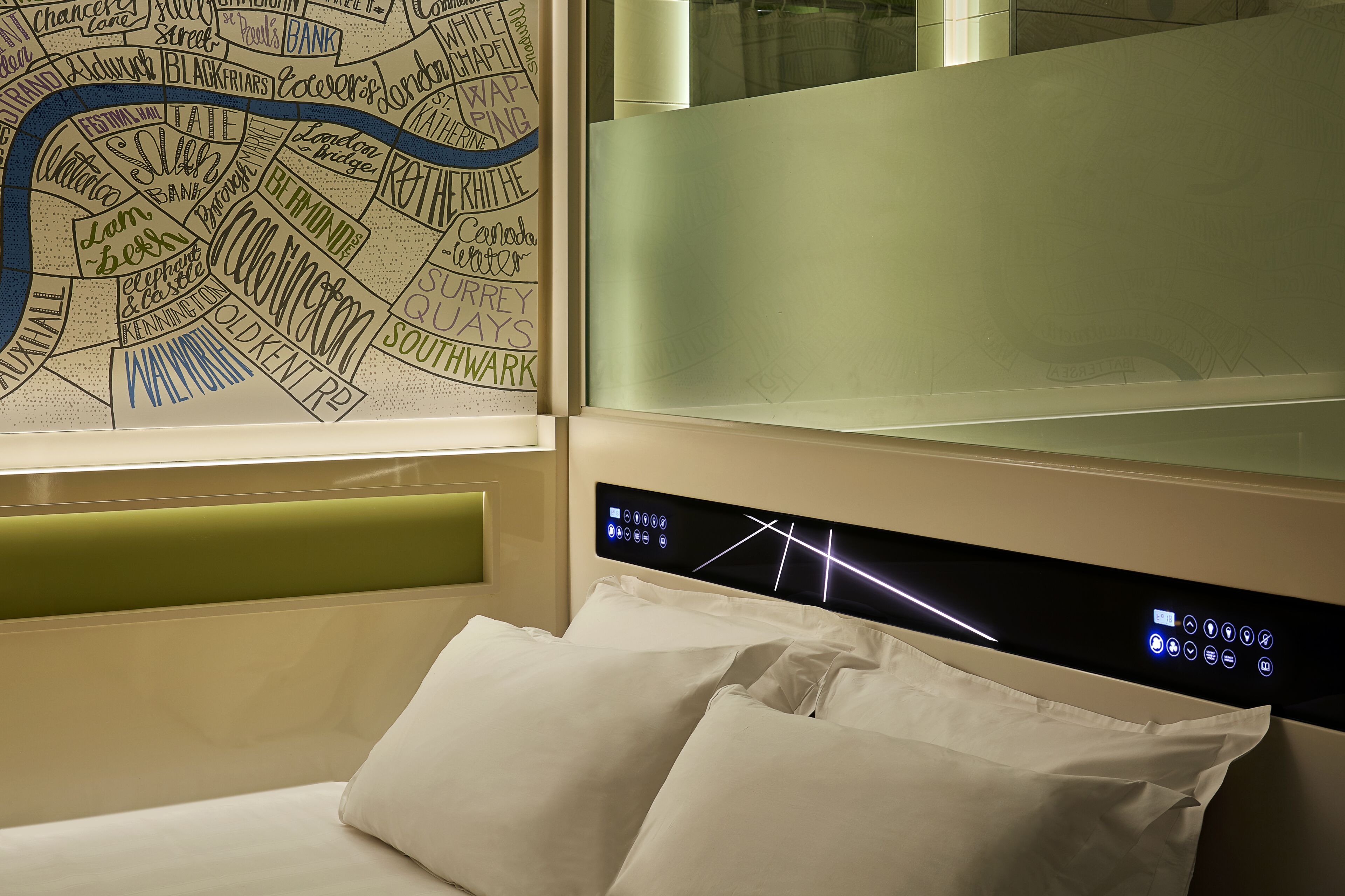 In-room safe, soundproofing, free WiFi