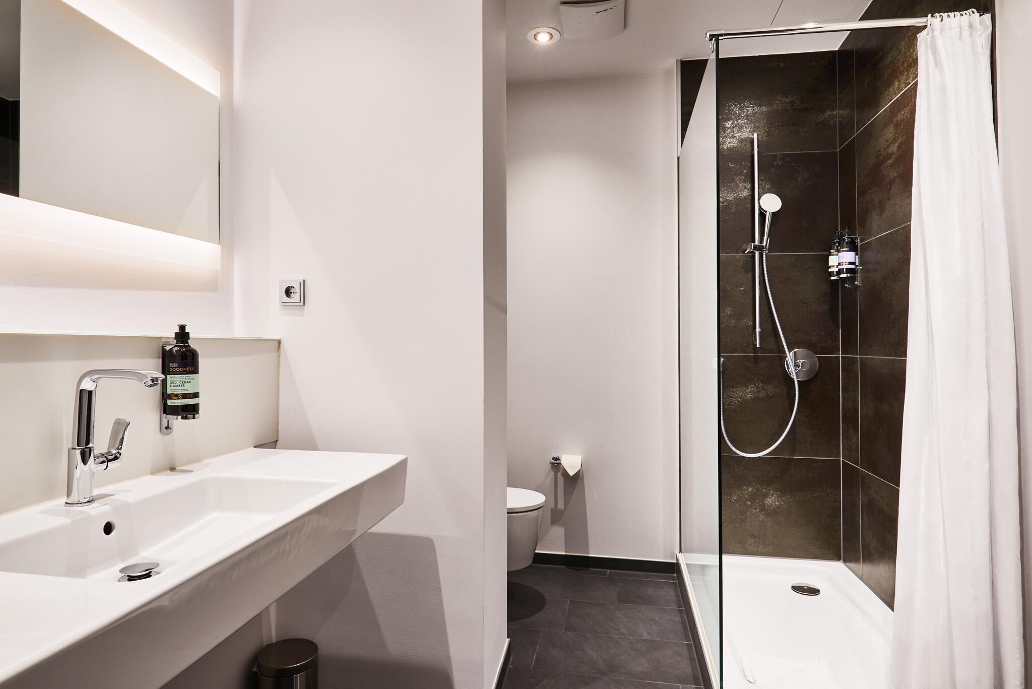 Foto - Premier Inn Koeln City Centre Hotel