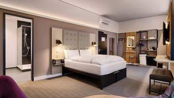 In-room safe, soundproofing, free WiFi