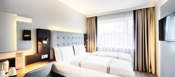 Premier Inn Köln City Centre