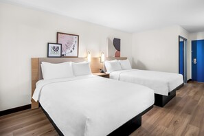 Zimmer, 2 Queen-Betten