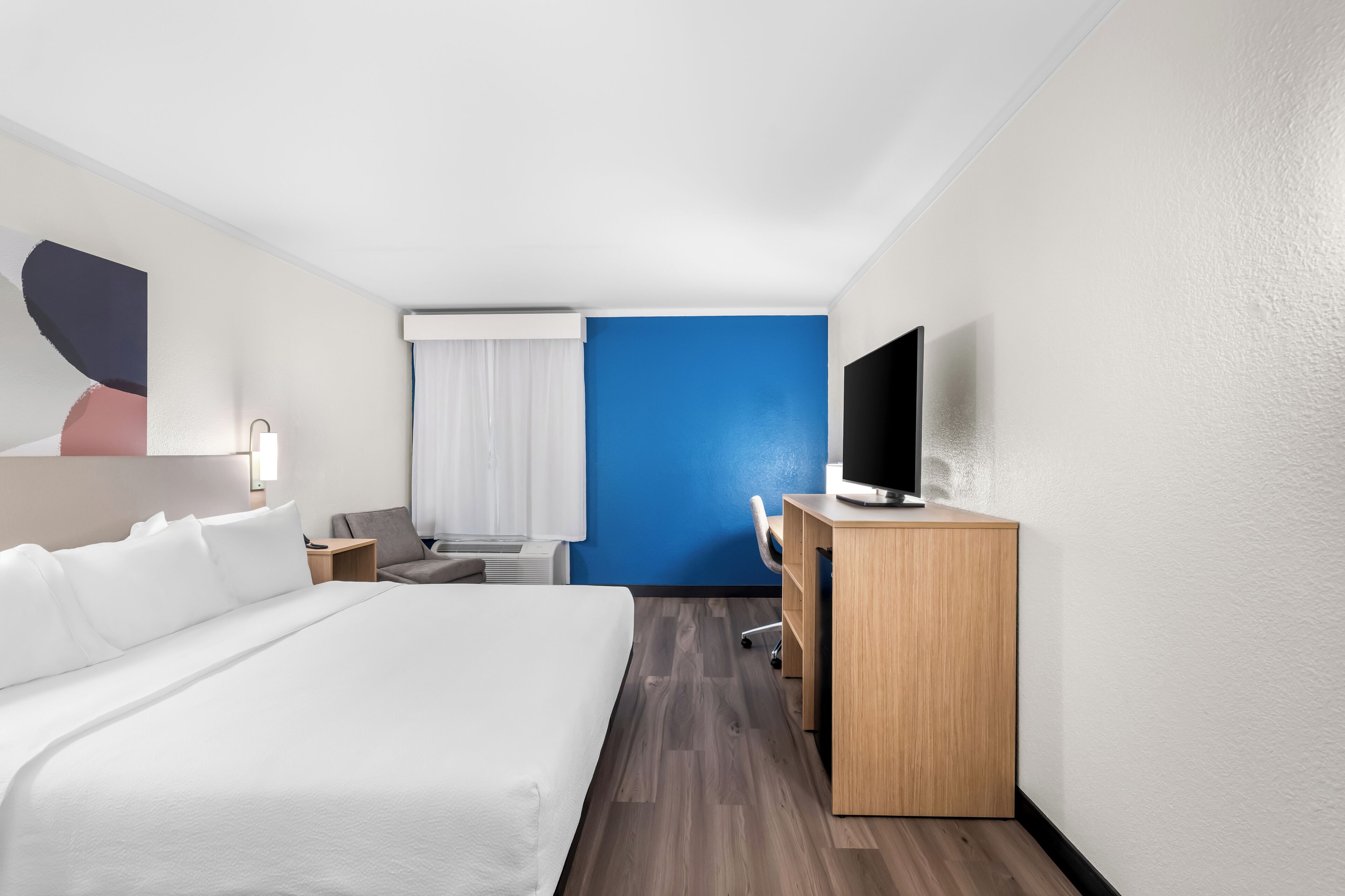 1 bedroom, desk, laptop workspace, blackout curtains