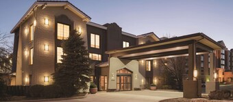 Country Inn & Suites by Radisson, Hoffman Estates, IL