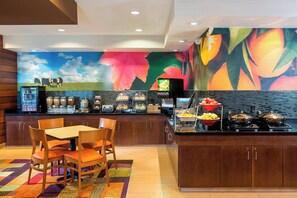 Free daily buffet breakfast